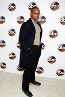 los angeles, 10 de enero - cournelius smith jr en la fiesta disney abc tv tca winter 2017 en el hotel langham el 10 de enero de 2017 en pasadena, ca foto