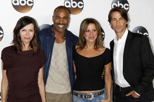 los angeles, 6 de agosto - finola hughes, donnell turner, nancy lee grahn, michael easton en la fiesta abc tca summer 2017 en el beverly hilton hotel el 6 de agosto de 2017 en beverly hills, ca foto