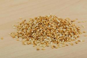 Roasted sesame seeds photo