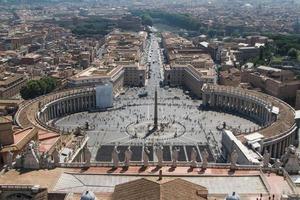 S t. plaza de pedro de roma en el estado del vaticano foto