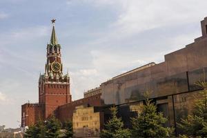 Torre Spasskaya en la Plaza Roja foto