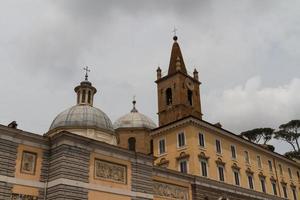 Piazza del Popolo en Roma foto