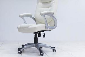 white office chair photo