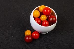 Cherry tomato heap photo