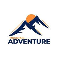 plantillas de logotipo de aventura de montaña vector