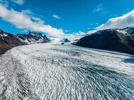 vista panorámica aérea del glaciar skaftafell, islandia foto