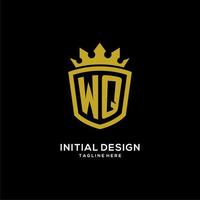 estilo de corona de escudo de logotipo wq inicial, diseño de logotipo de monograma elegante de lujo vector