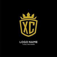 escudo de logotipo xc inicial estilo corona, diseño de logotipo de monograma elegante de lujo vector