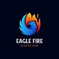 logotipo de vector de fuego de águila, símbolo de icono de energía de ave de fuego, ave fénix y logotipo de llama de fuego