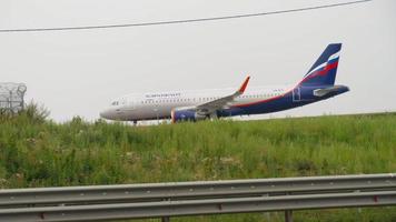 táxis aeroflot airbus a320 video