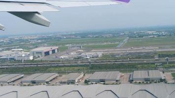 avgång från Suvarnabhumi flygplats, bangkok video