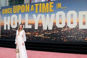 LOS ANGELES   JUL 22 - Margot Robbie at the  Once Upon a Time in Hollywood  Premiere at the TCL Chinese Theater IMAX on July 22, 2019 in Los Angeles, CA photo