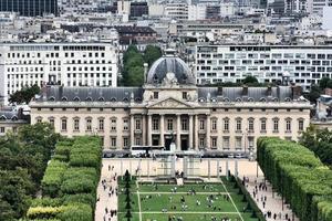 una vista aerea de paris foto