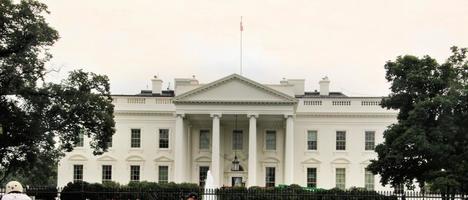 una vista de la casa blanca en washington dc foto