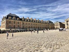 parís en francia en agosto de 2019. una vista del palacio de versalles foto