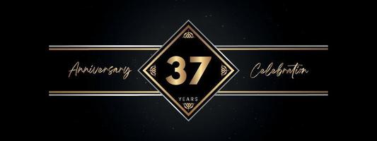 Color dorado de aniversario de 37 años con marco decorativo aislado en fondo negro para evento de celebración de aniversario, fiesta de cumpleaños, folleto, tarjeta de saludo. diseño de plantilla de aniversario de 37 años vector