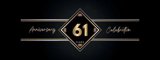 Color dorado de aniversario de 61 años con marco decorativo aislado en fondo negro para evento de celebración de aniversario, fiesta de cumpleaños, folleto, tarjeta de felicitación. diseño de plantilla de aniversario de 61 años vector