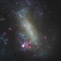 gran nube de magallanes fotografiada a través de los telescopios robóticos remotos del telescopio en vivo, galaxia satélite enana lmc foto