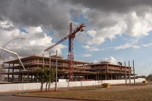 brasilia, df brasil 4 de mayo de 2022 construcción de nuevos edificios de apartamentos en el noroeste de brasilia, también conocido como sector noroeste foto