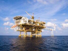 Offshore production platform in the sea for oil and gas