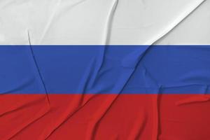 bandera rusa hecha de papel arrugado foto