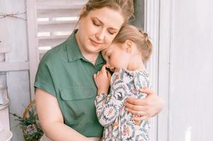 mother mom kid daughter arm photo