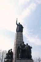 large granite monument photo