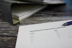 German purchase contract about a used car photo