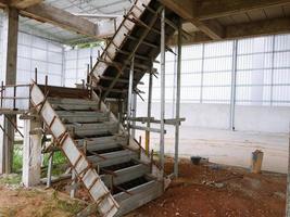 los edificios que han sido abandonados son aterradores. foto