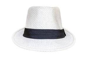 sombrero de paja aislado sobre fondo blanco foto