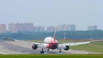 Boeing 777 Verkehrsflugzeug Landung video