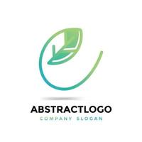 Diseño de icono de logotipo premium de letra e abstracto con vector de hoja verde ecológica