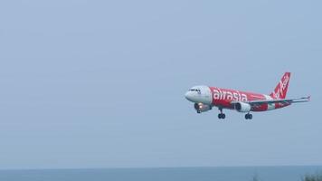 Airbus 320 approaching over ocean video