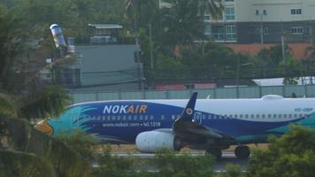 salida boeing 737 nok air video