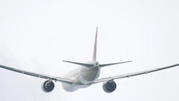 flygplans avgång från phuket video