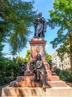 HDR Mendelssohn Denkmal in Leipzig photo