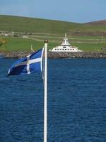 ciudad de lerwick en la isla shetland foto