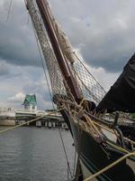 la ciudad de kappeln en el río schlei foto