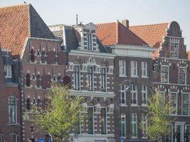 la ciudad de haarlem en los países bajos foto