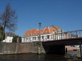 la ciudad de haarlem en los países bajos foto