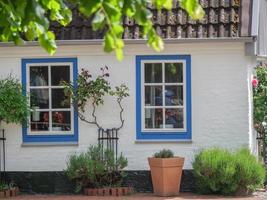 ciudad de schleswig con el pueblo de holm foto