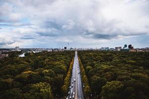 vista del horizonte de berlín desde siegessaule foto