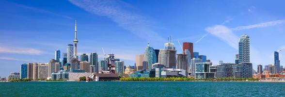 Toronto city is fourth most populous city in North America photo