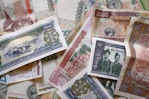 Kip currency deals