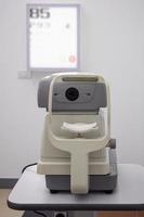 optometry eye test device machine photo