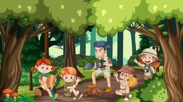 niños caminando en el bosque vector