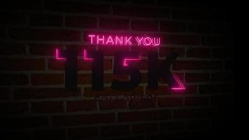 merci 115 000 abonnés enseigne lumineuse au néon réaliste sur l'animation du mur de briques