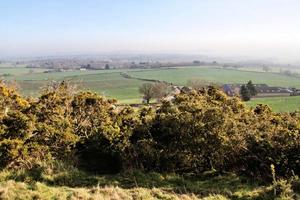 una vista de la campiña de shropshire cerca de shrewsbury foto