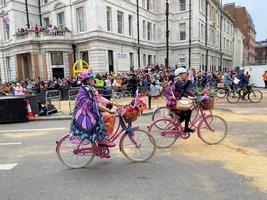 londres en el reino unido en junio de 2022. una vista del desfile del jubileo de platino en londres foto