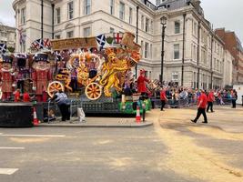 londres en el reino unido en junio de 2022. una vista del desfile del jubileo de platino en londres foto